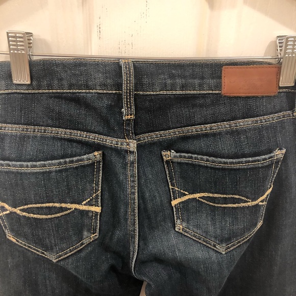 Abercrombie and Fitch stretch jeans size 0. - Picture 4 of 7